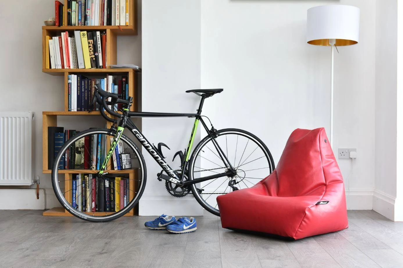 Extreme Lounging Mini B Bag - Image 2