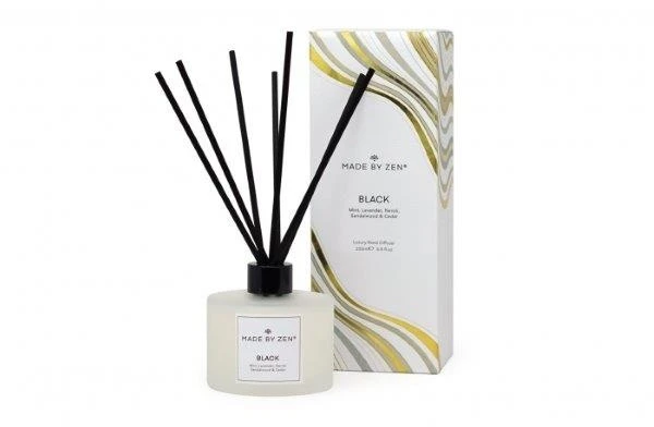 Made By Zen Black Luxury Reed Diffuser - Image 2